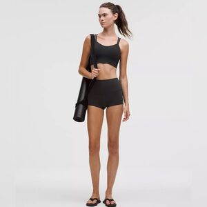 lululemon athletica Black align high rise 2” shorts